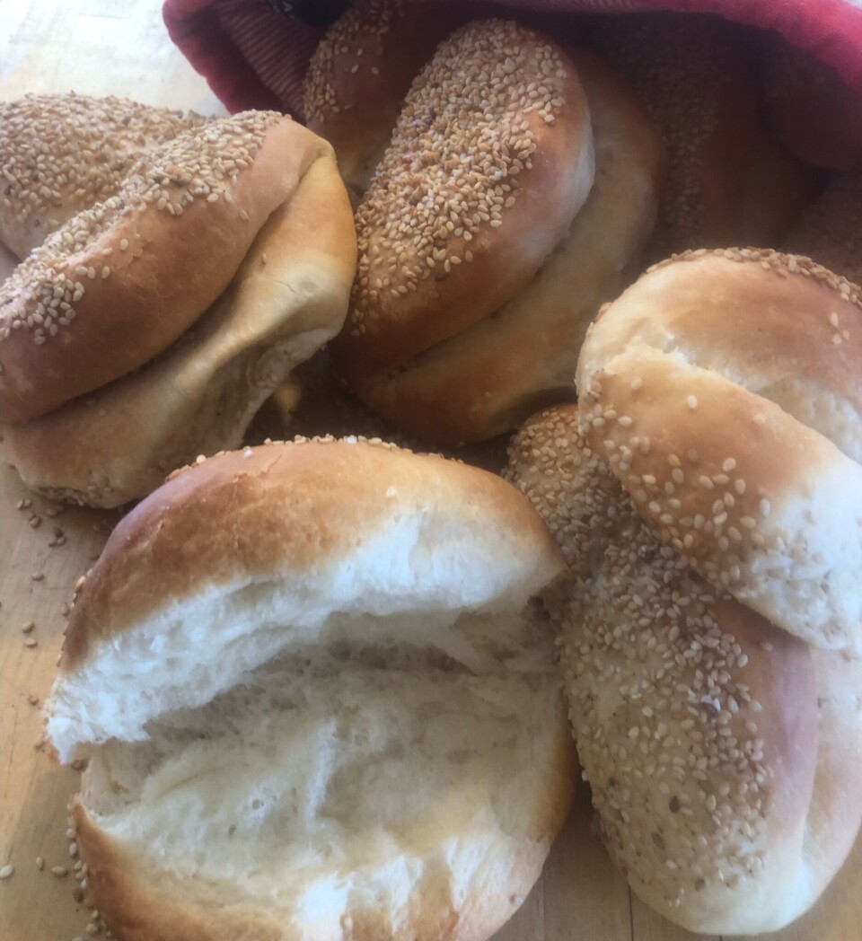 Lat bakelysta få heva seg