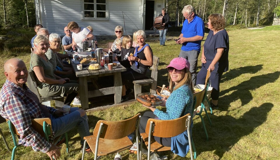 Ulladalen-basaren
gjenoppstår på laurdag