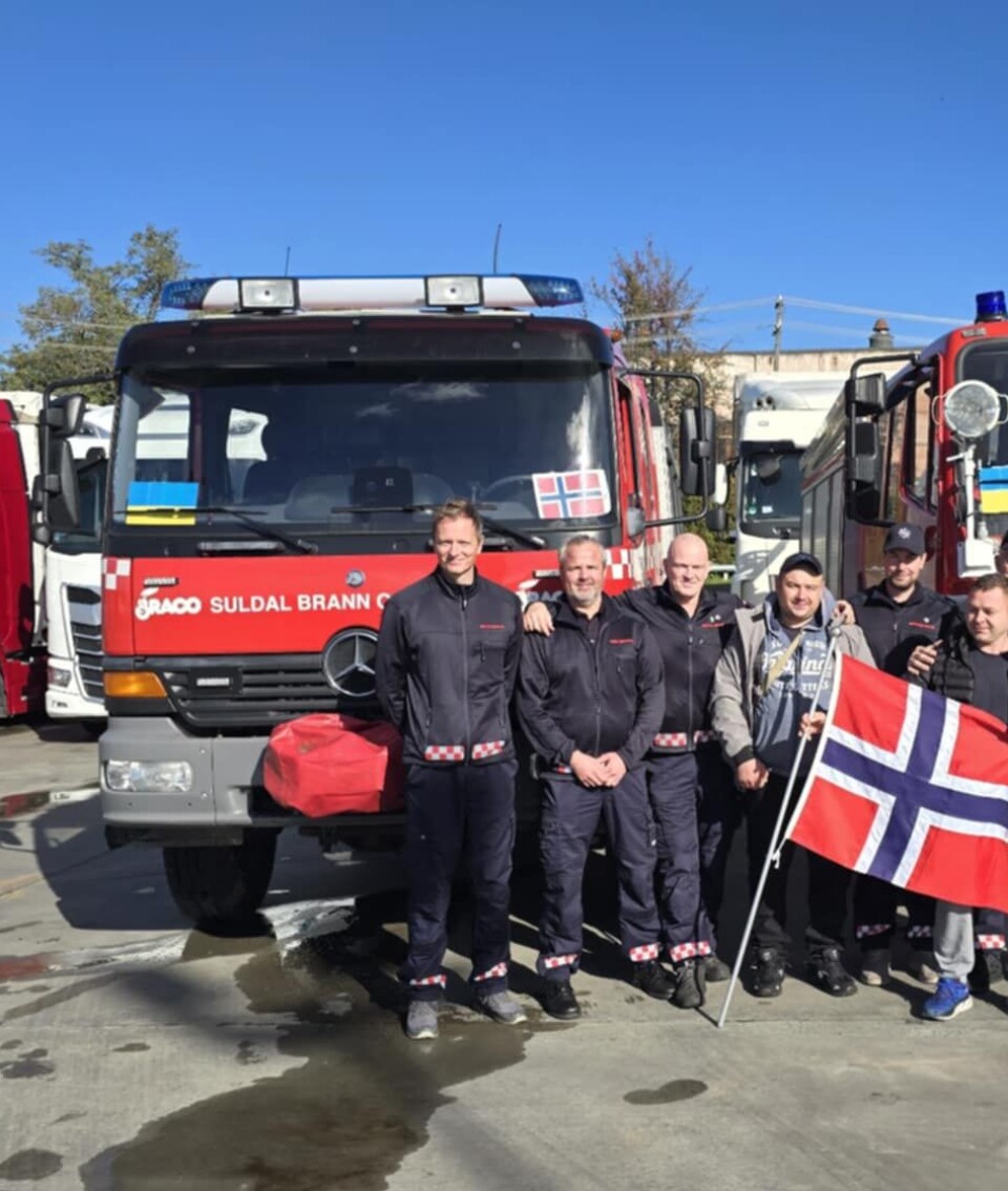 Trekte lodd om å få køyra brannbilar til Ukraina